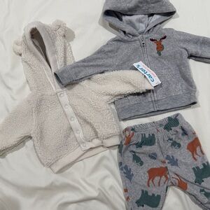 NWT Carter’s Newborn 3 Piece Set